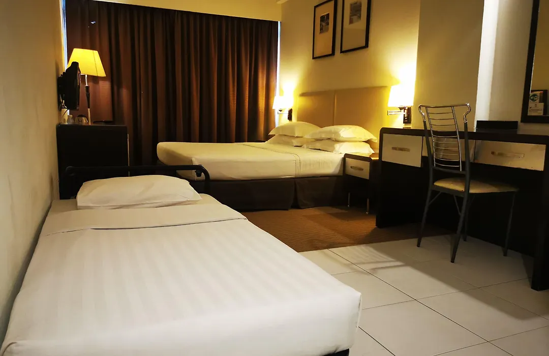 Ritz Garden Hotel-1